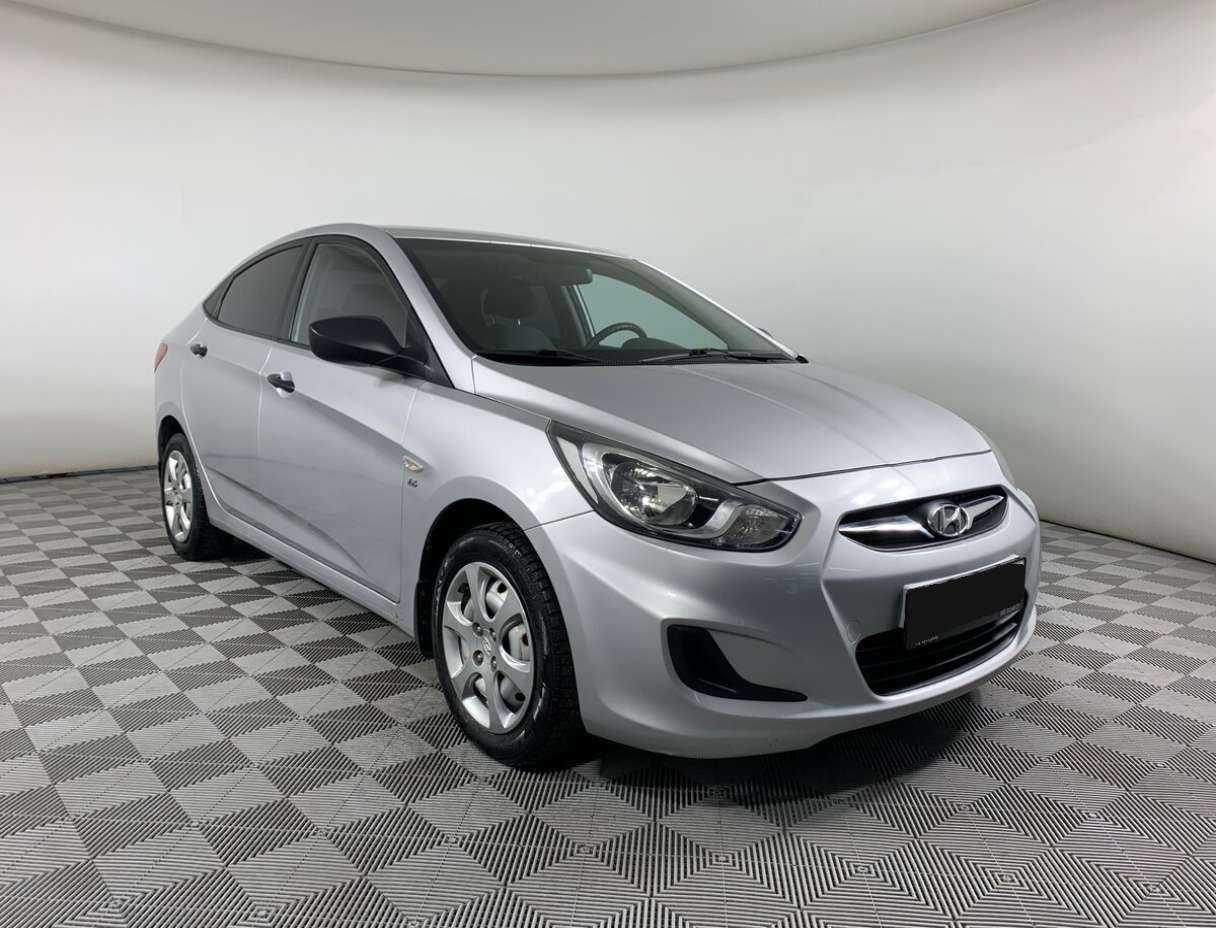 Купить Hyundai Solaris, 2011, 149 000 км, фото №3