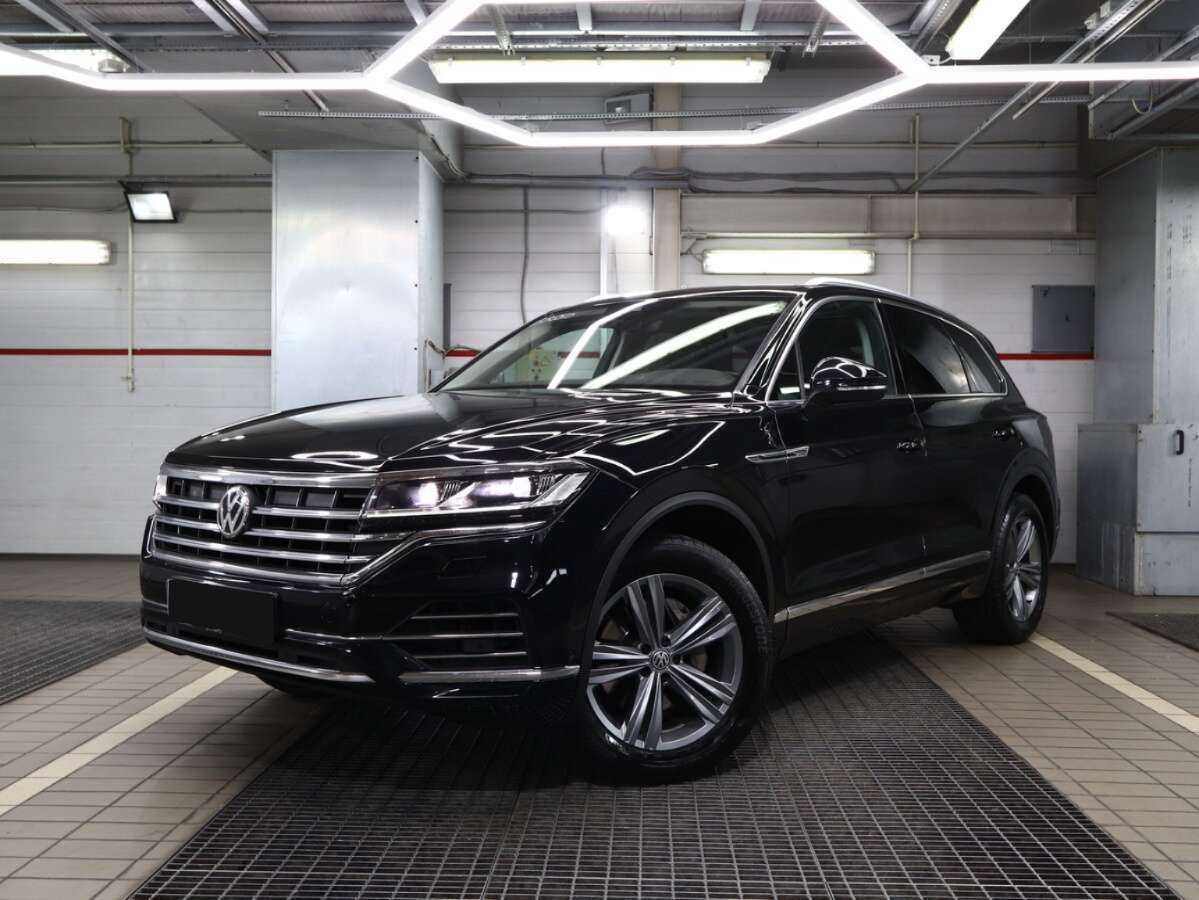 Купить Volkswagen Touareg, 2018, 80 000 км, фото №1