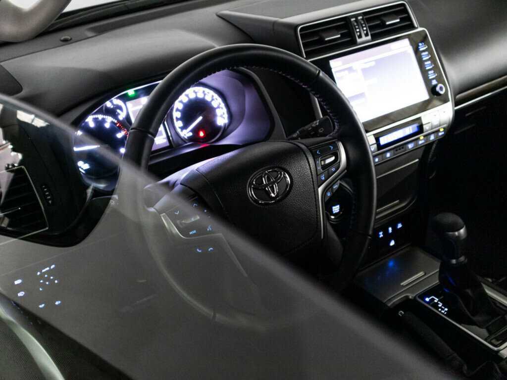 Купить Toyota Land Cruiser Prado, 2022, 7 085 км, фото №30