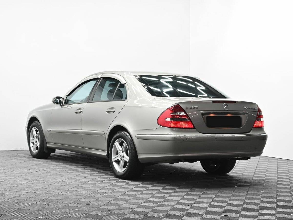 Купить Mercedes-Benz E-Класс 200, 2004, 150 000 км, фото №3