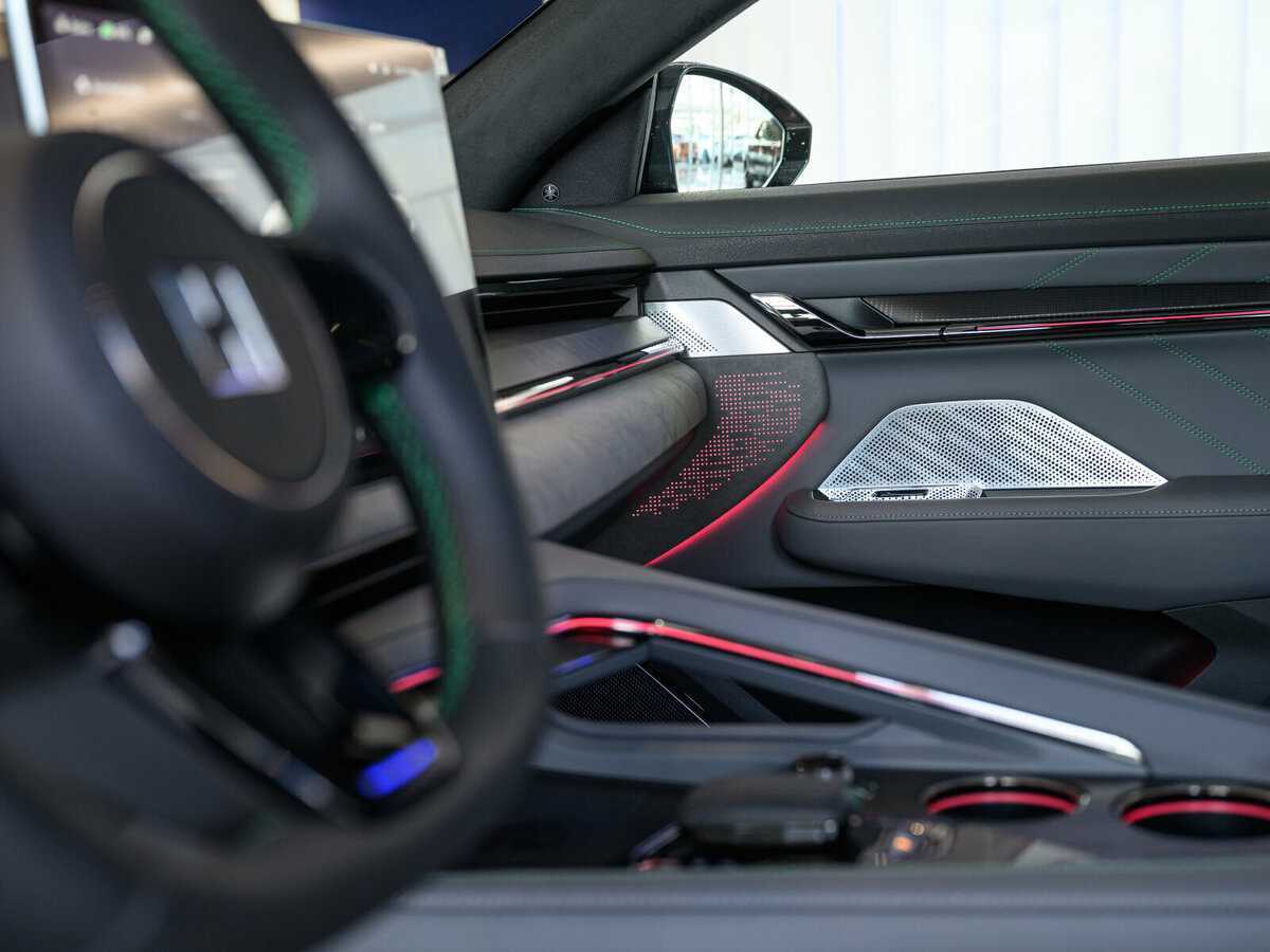 Купить Zeekr 001 100 kWh, 2023, 5 км, фото №15