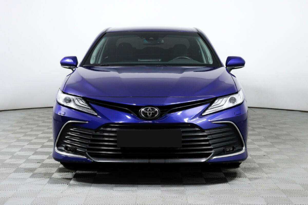 Купить Toyota Camry, 2021, 69 564 км, фото №2