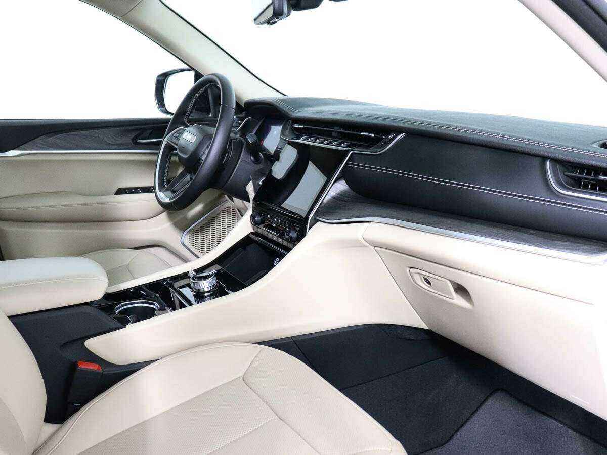 Купить Jeep Grand Cherokee, 2022, 4 341 км, фото №7