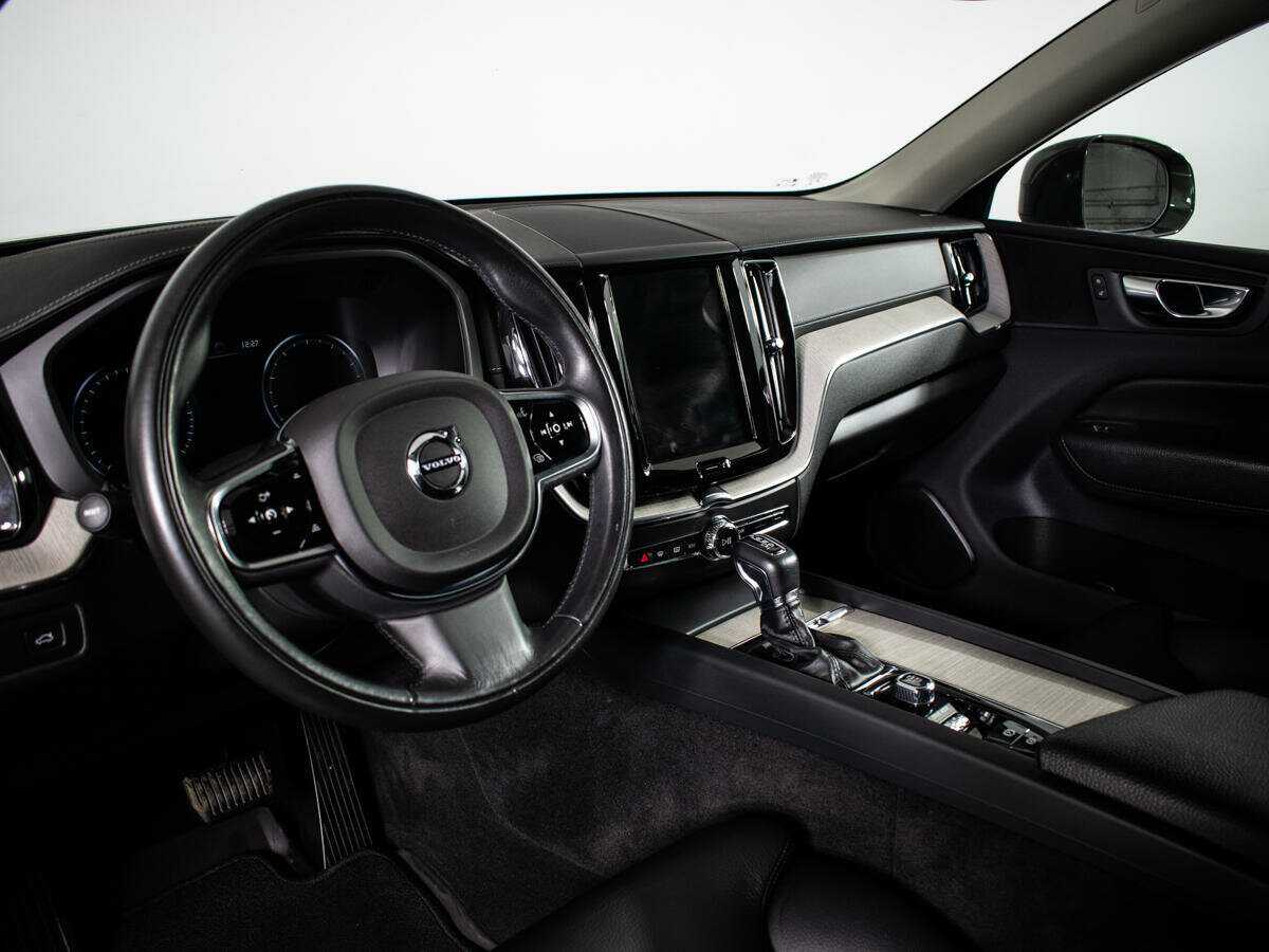 Купить Volvo XC60, 2021, 70 100 км, фото №13