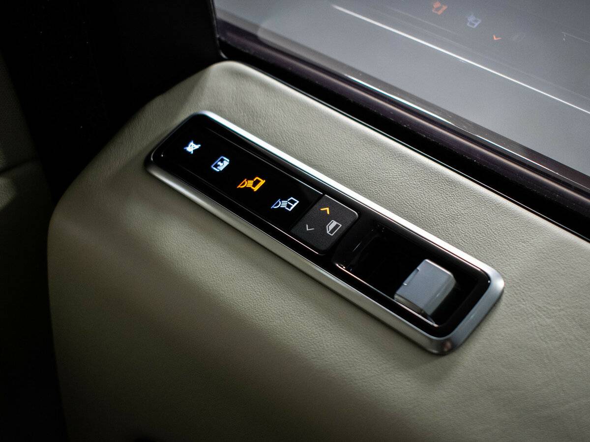 Купить Land Rover Range Rover IV Рестайлинг, 2019, 79 300 км, фото №24