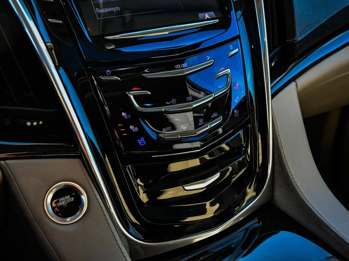 Купить Cadillac Escalade IV, 2018, 98 300 км, фото №23