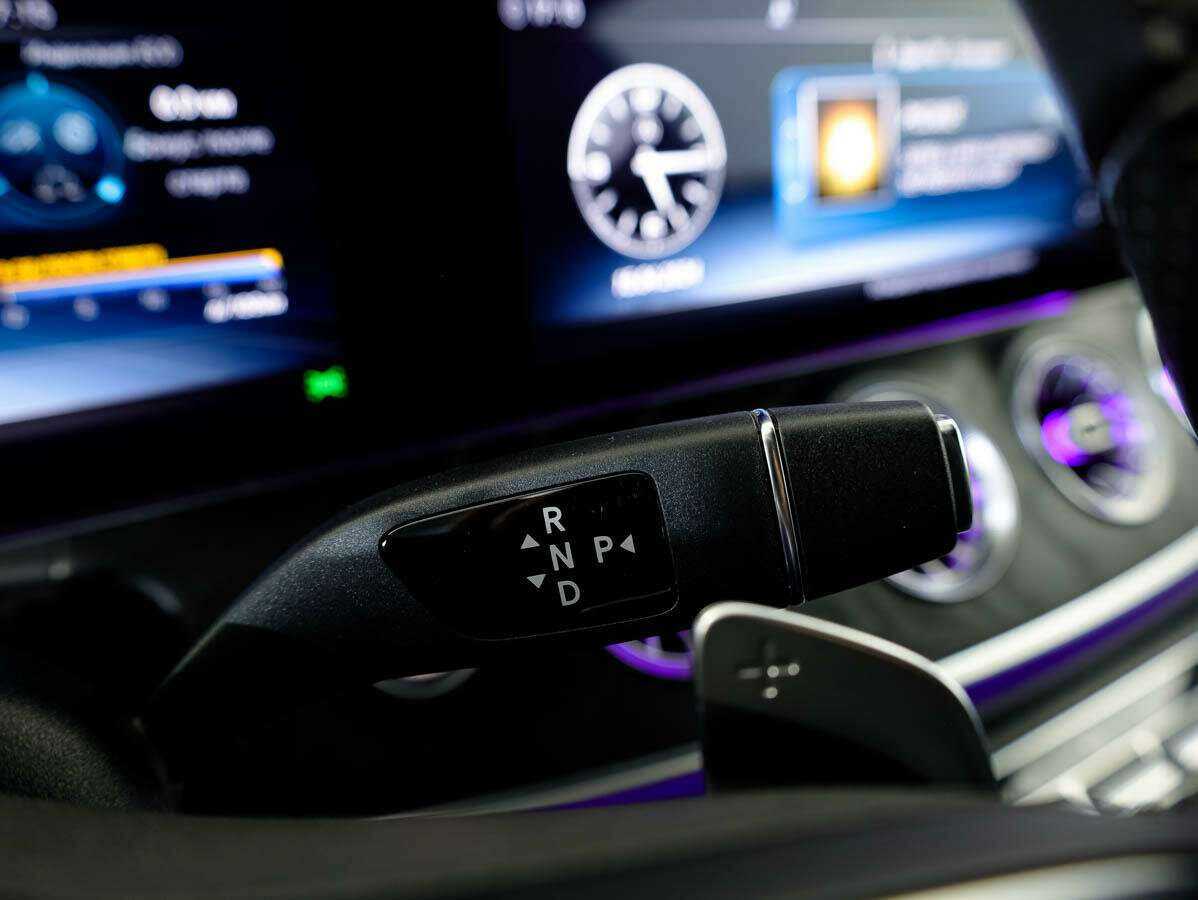 Купить Mercedes-Benz E-Класс 200, 2019, 35 589 км, фото №17