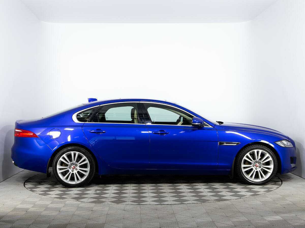 Купить Jaguar XF, 2019, 78 130 км, фото №4