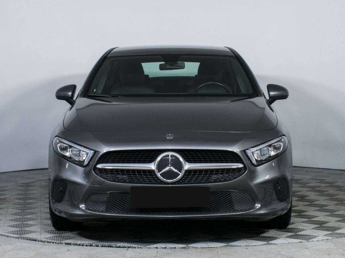 Купить Mercedes-Benz A-Класс 200, 2019, 45 200 км, фото №2