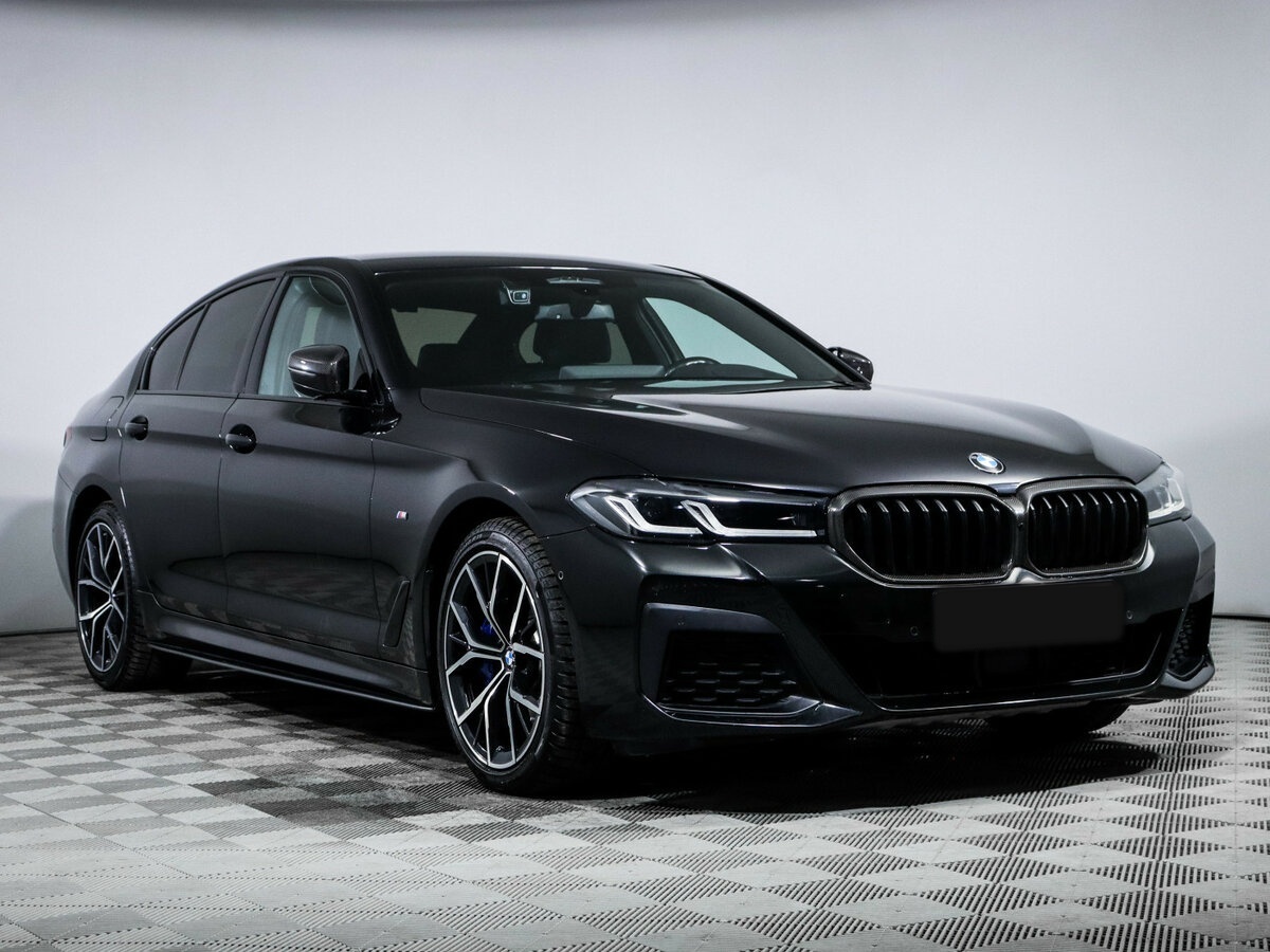 Купить BMW 5 серии 530d xDrive VII (G30/G31/G38) Рестайлинг, 2022, 61 020 км, фото №3
