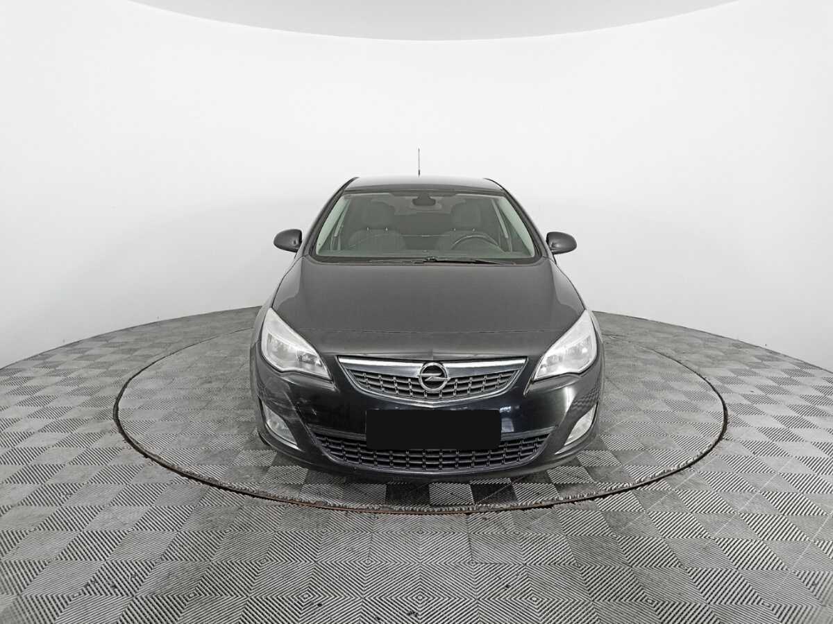 Купить Opel Astra, 2011, 140 202 км, фото №2