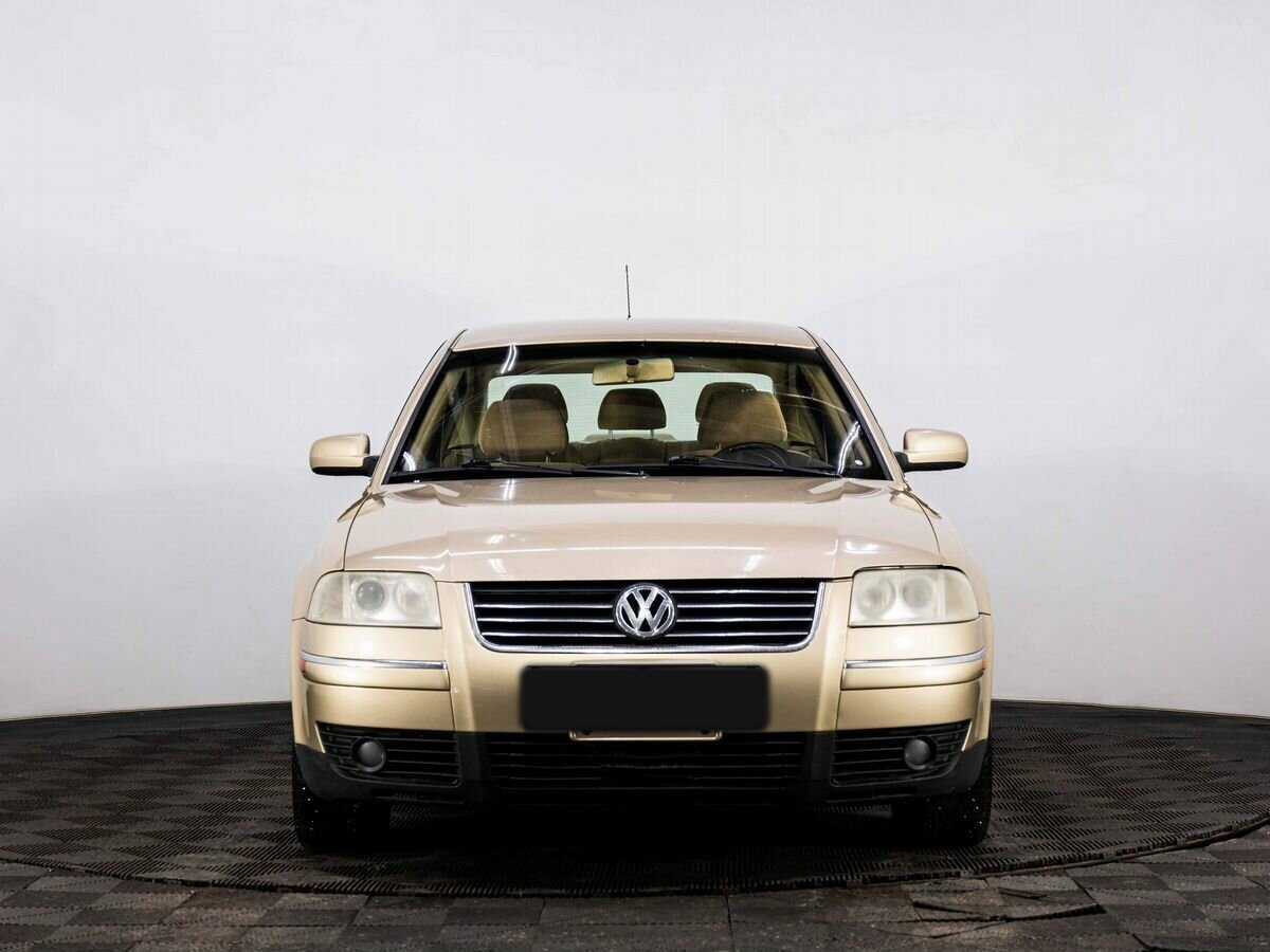 Купить Volkswagen Passat, 2001, 241 699 км, фото №2