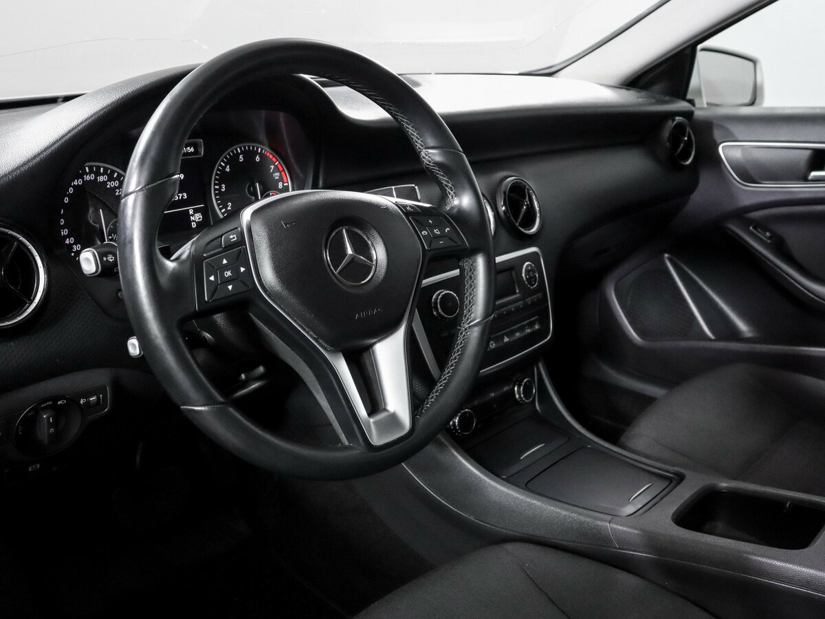 Купить Mercedes-Benz A-Класс 180 III (W176), 2014, 45 573 км, фото №11
