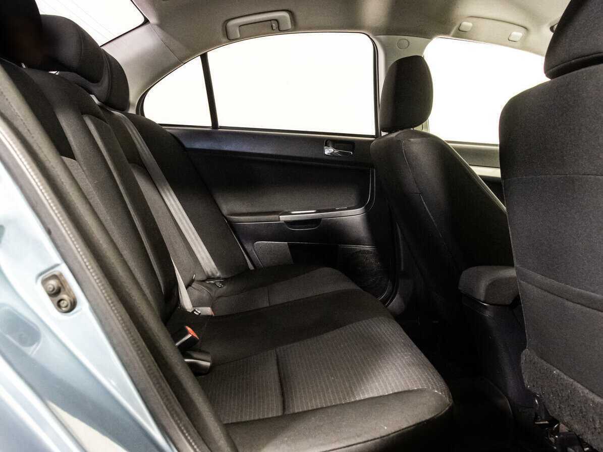 Купить Mitsubishi Lancer, 2010, 268 076 км, фото №12