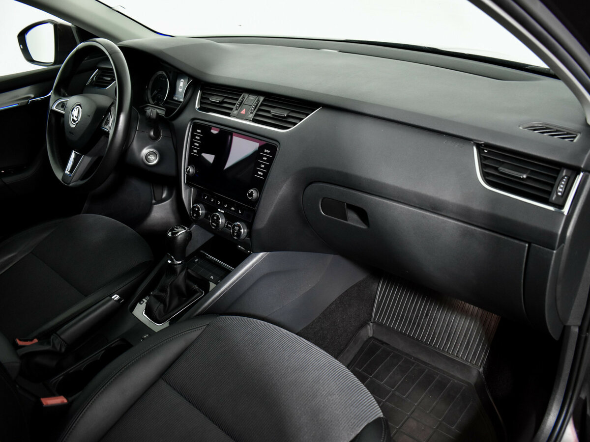 Купить Skoda Octavia III (A7) Рестайлинг, 2017, 111 174 км, фото №13