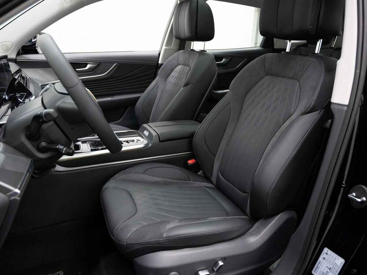 Купить Hongqi HS5, 2023, 165 км, фото №8