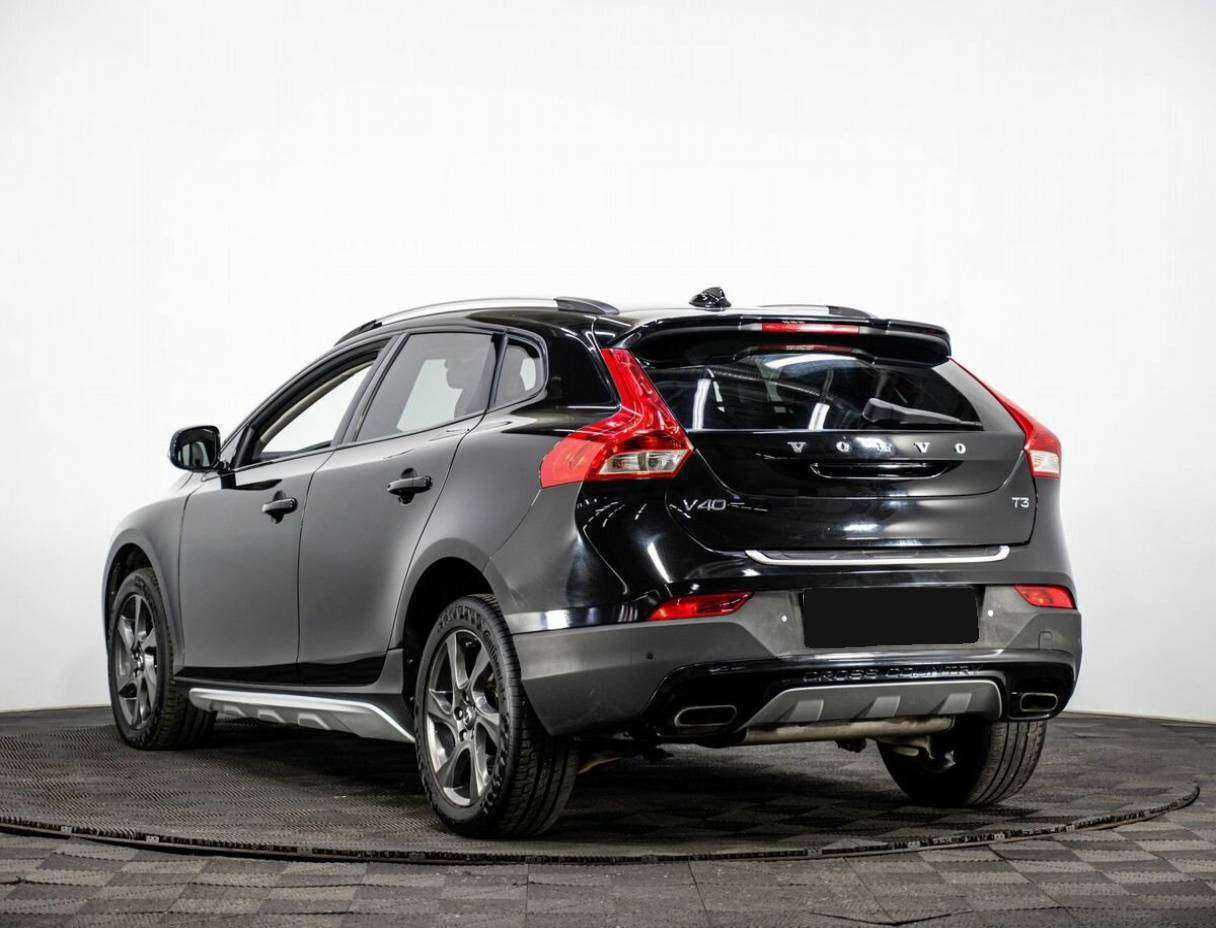 Купить Volvo V40 Cross Country, 2015, 120 500 км, фото №4