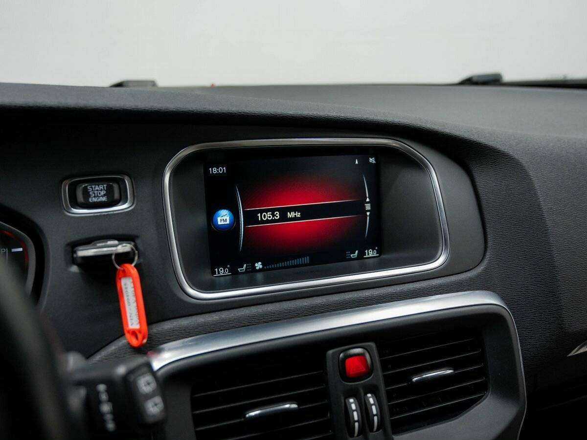 Купить Volvo V40 Cross Country, 2015, 120 500 км, фото №21