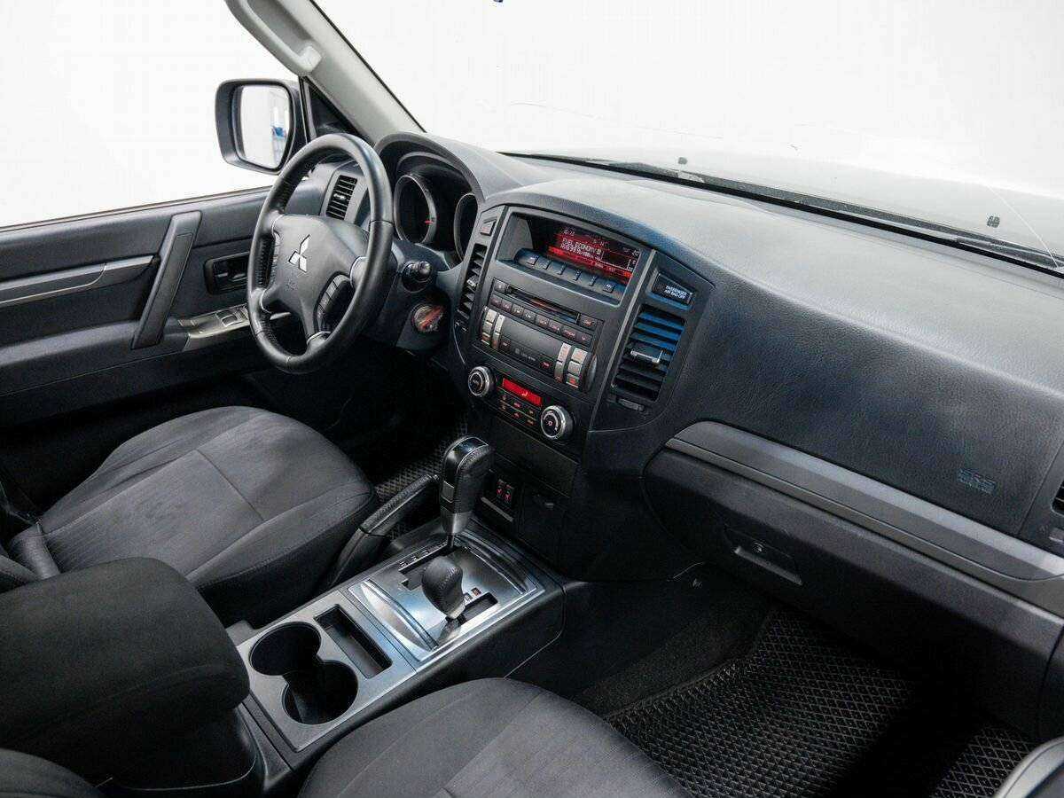Купить Mitsubishi Pajero, 2011, 186 754 км, фото №8