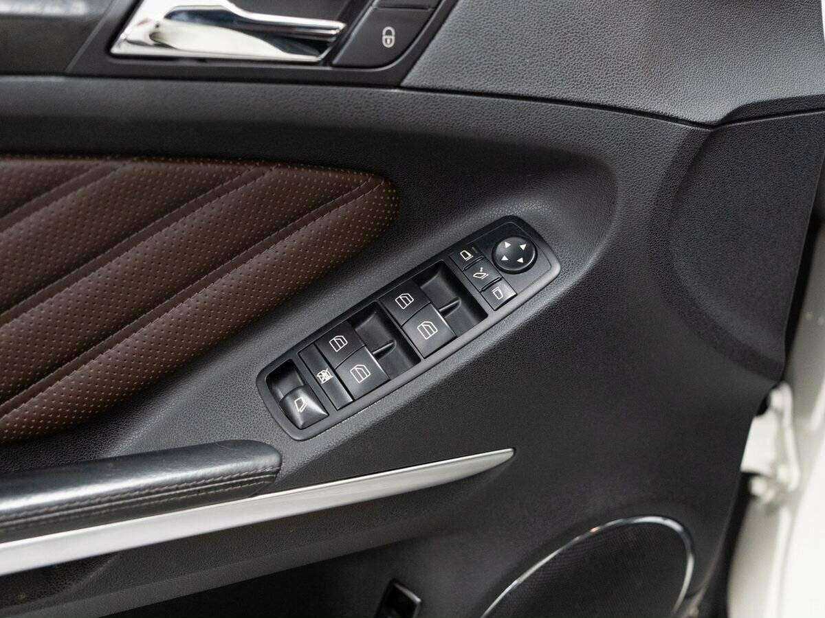 Купить Mercedes-Benz GL-Класс 350, 2012, 175 133 км, фото №13