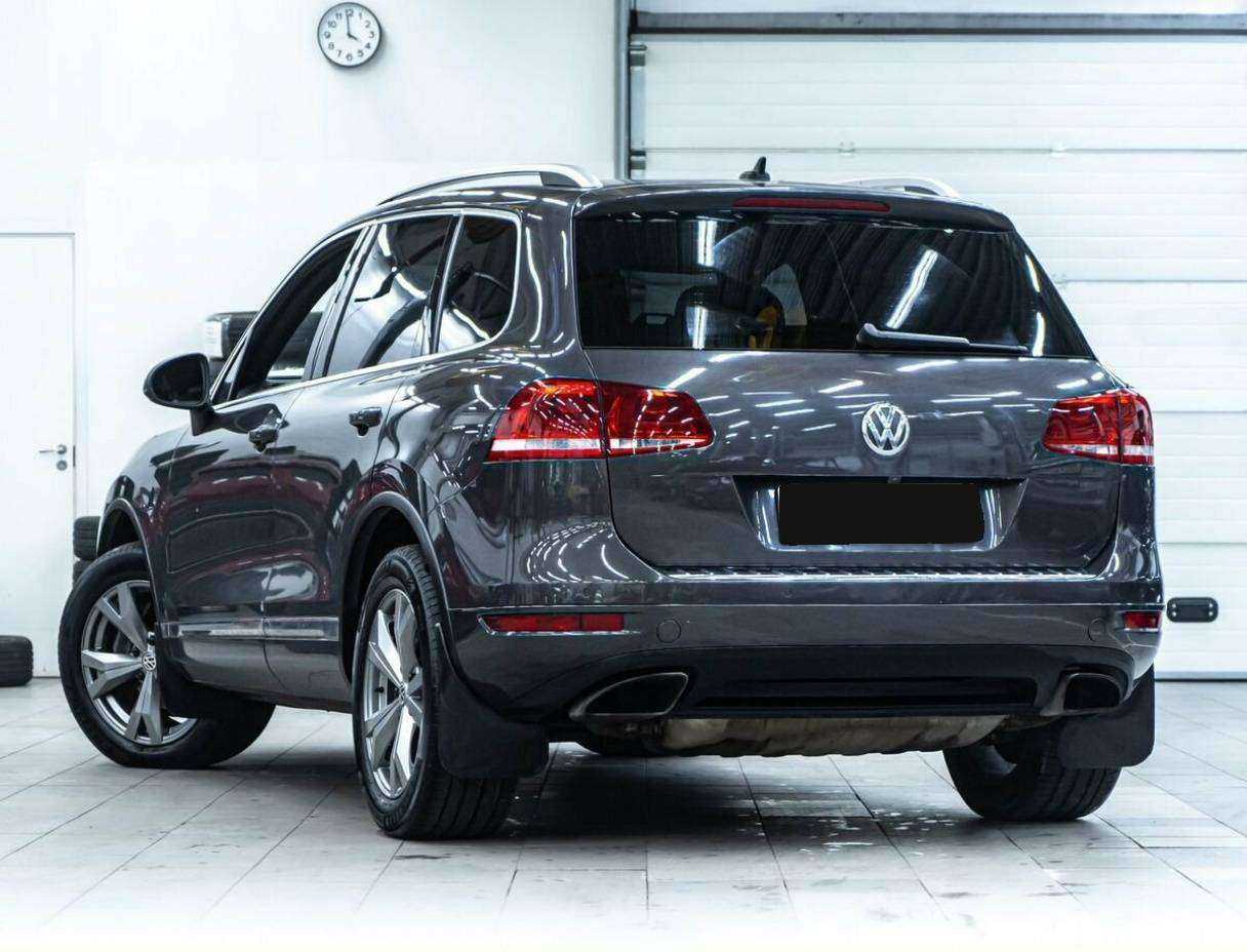 Купить Volkswagen Touareg, 2010, 250 000 км, фото №4