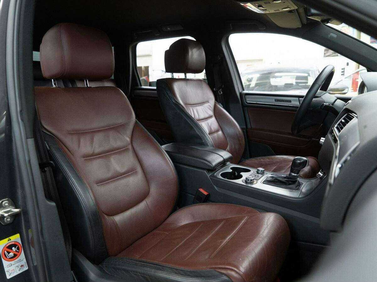 Купить Volkswagen Touareg, 2010, 250 000 км, фото №9