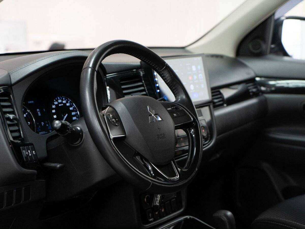 Купить Mitsubishi Outlander, 2018, 98 200 км, фото №5