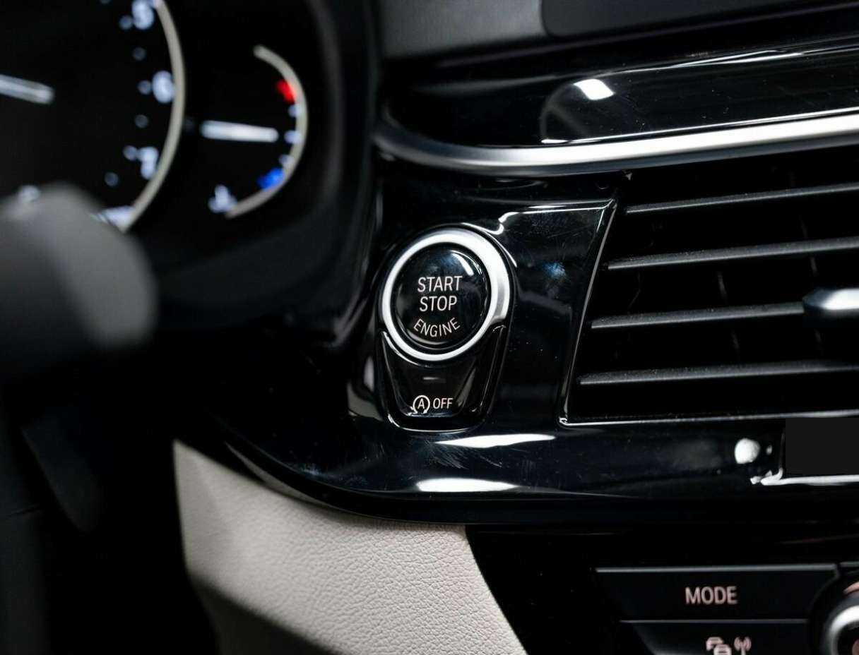 Купить BMW 5 серии 520i, 2018, 174 500 км, фото №23