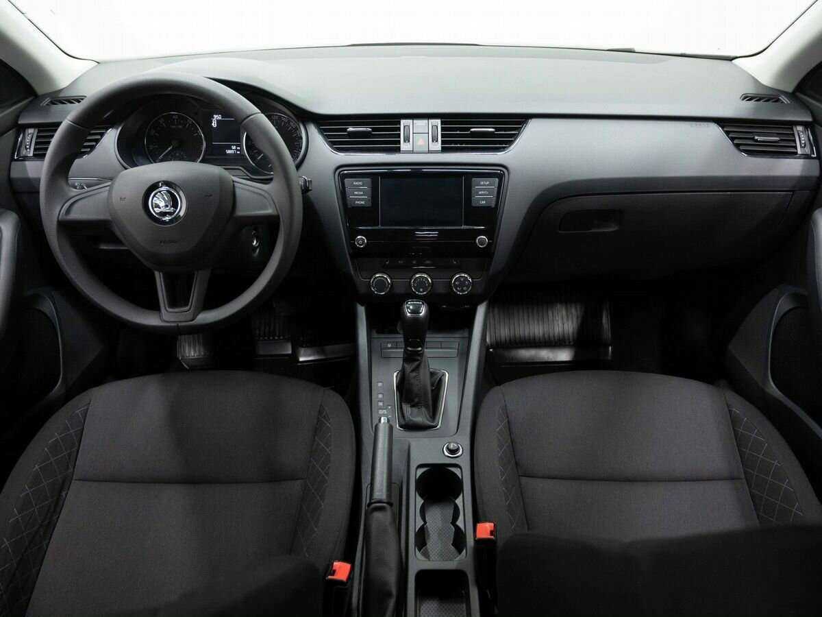 Купить Skoda Octavia, 2017, 59 000 км, фото №13