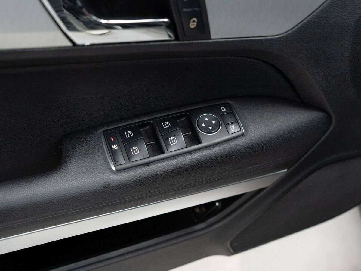 Купить Mercedes-Benz E-Класс 200 7G-Tronic, 2012, 88 000 км, фото №13
