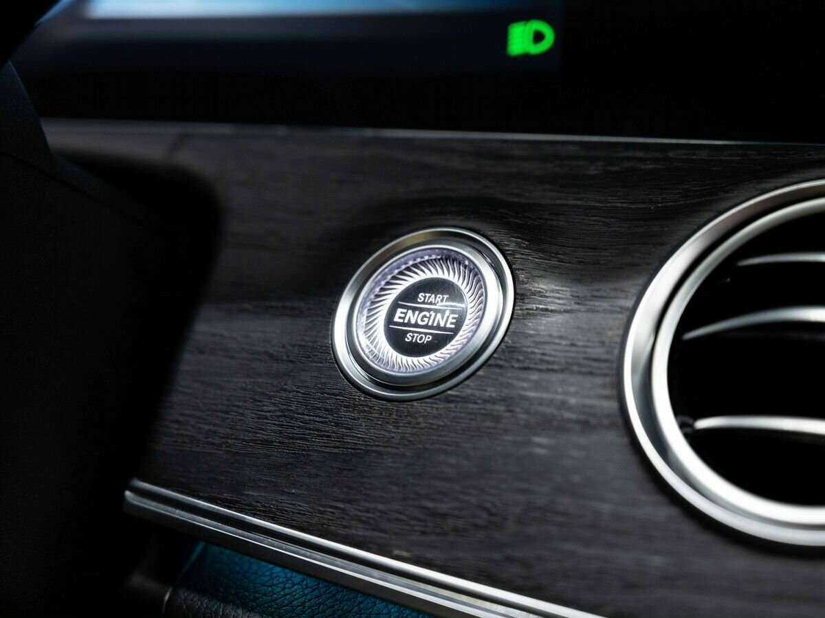 Купить Mercedes-Benz E-Класс 220 d, 2018, 119 000 км, фото №21