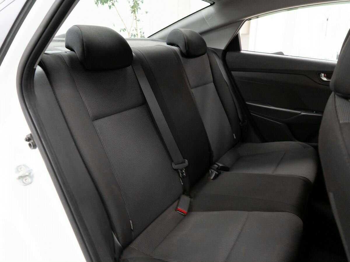 Купить Hyundai Solaris, 2019, 80 089 км, фото №8