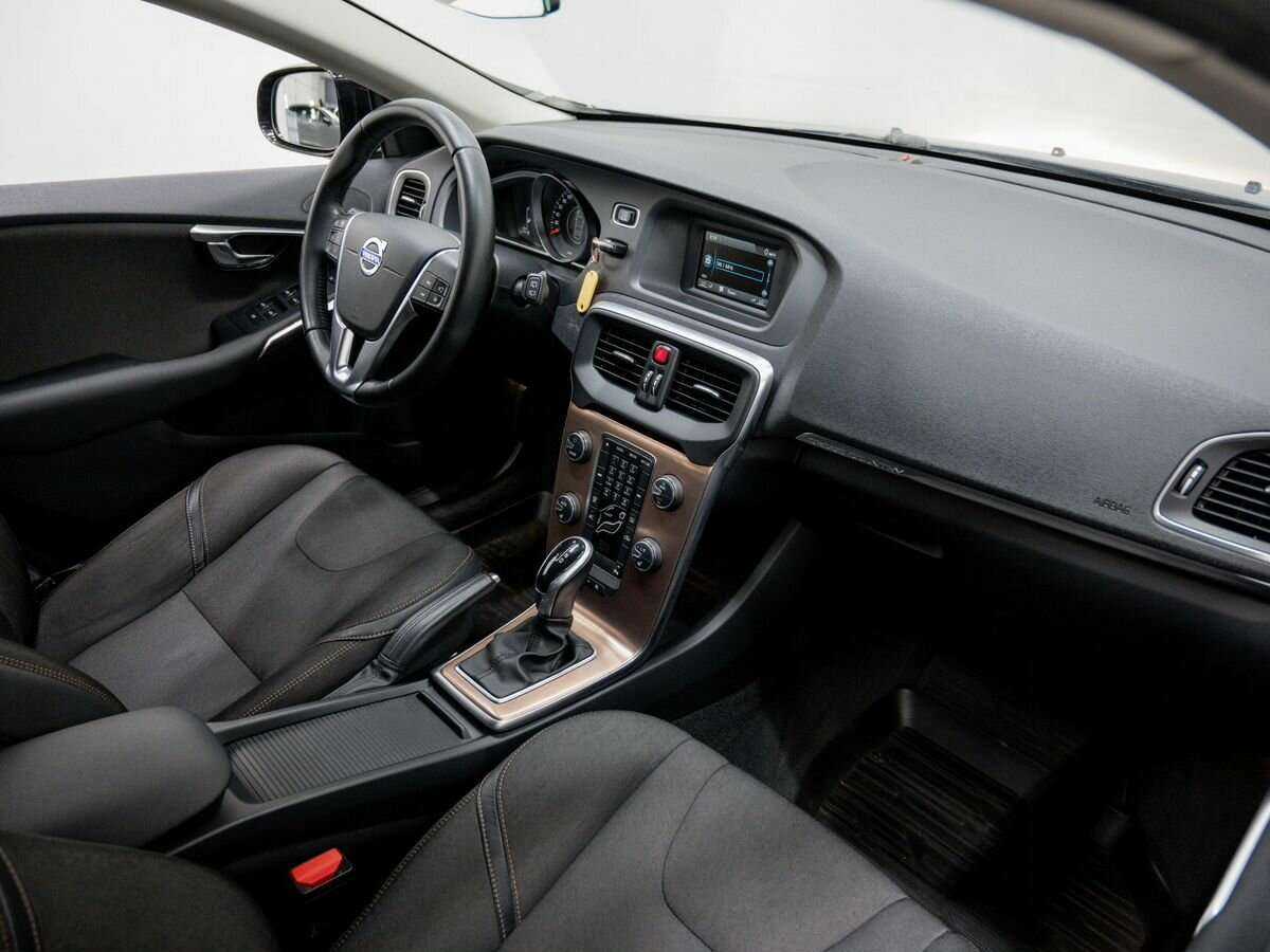 Купить Volvo V40 Cross Country, 2014, 119 339 км, фото №8