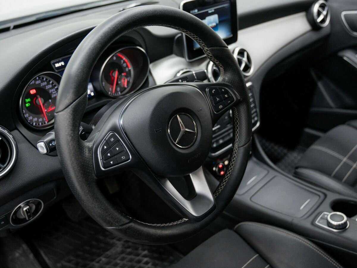 Купить Mercedes-Benz GLA 250, 2016, 123 344 км, фото №17