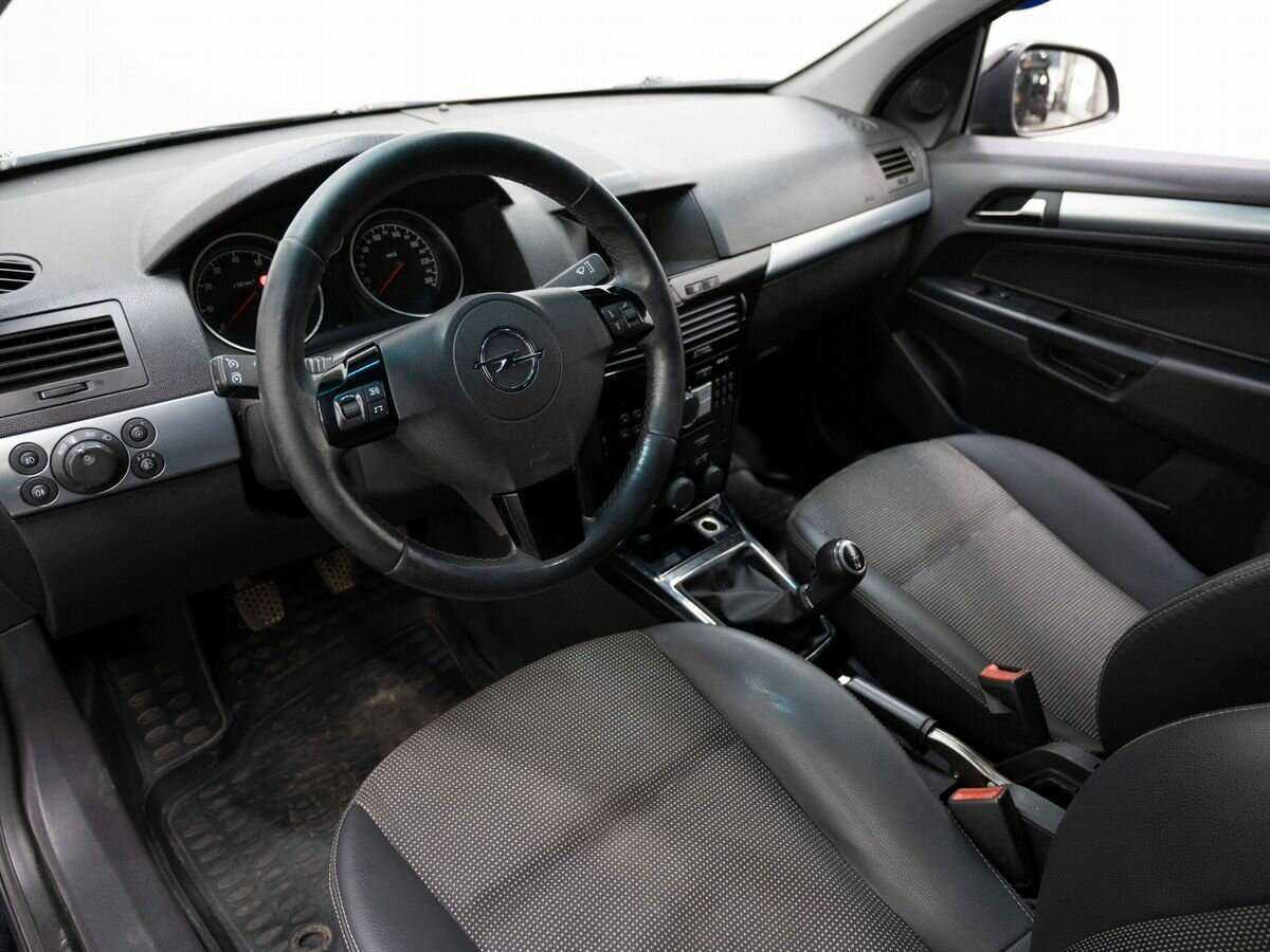Купить Opel Astra, 2010, 180 000 км, фото №10