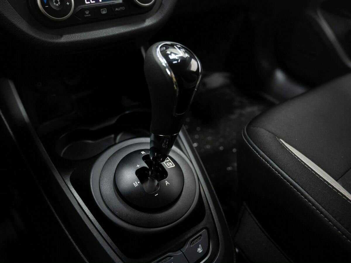 Купить Lada (ВАЗ) Vesta SW Cross, 2019, 88 754 км, фото №23