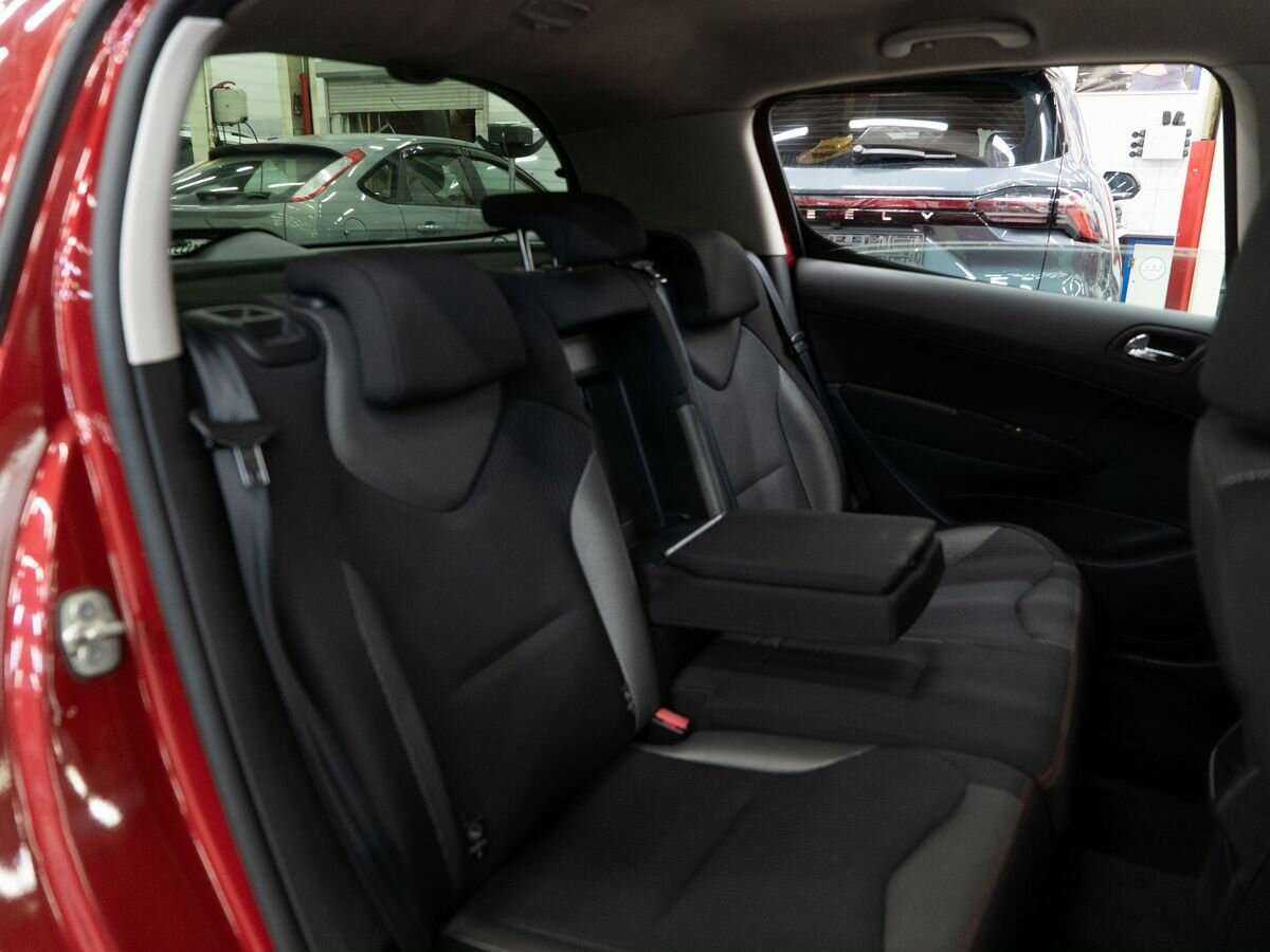 Купить Peugeot 308, 2011, 159 653 км, фото №8