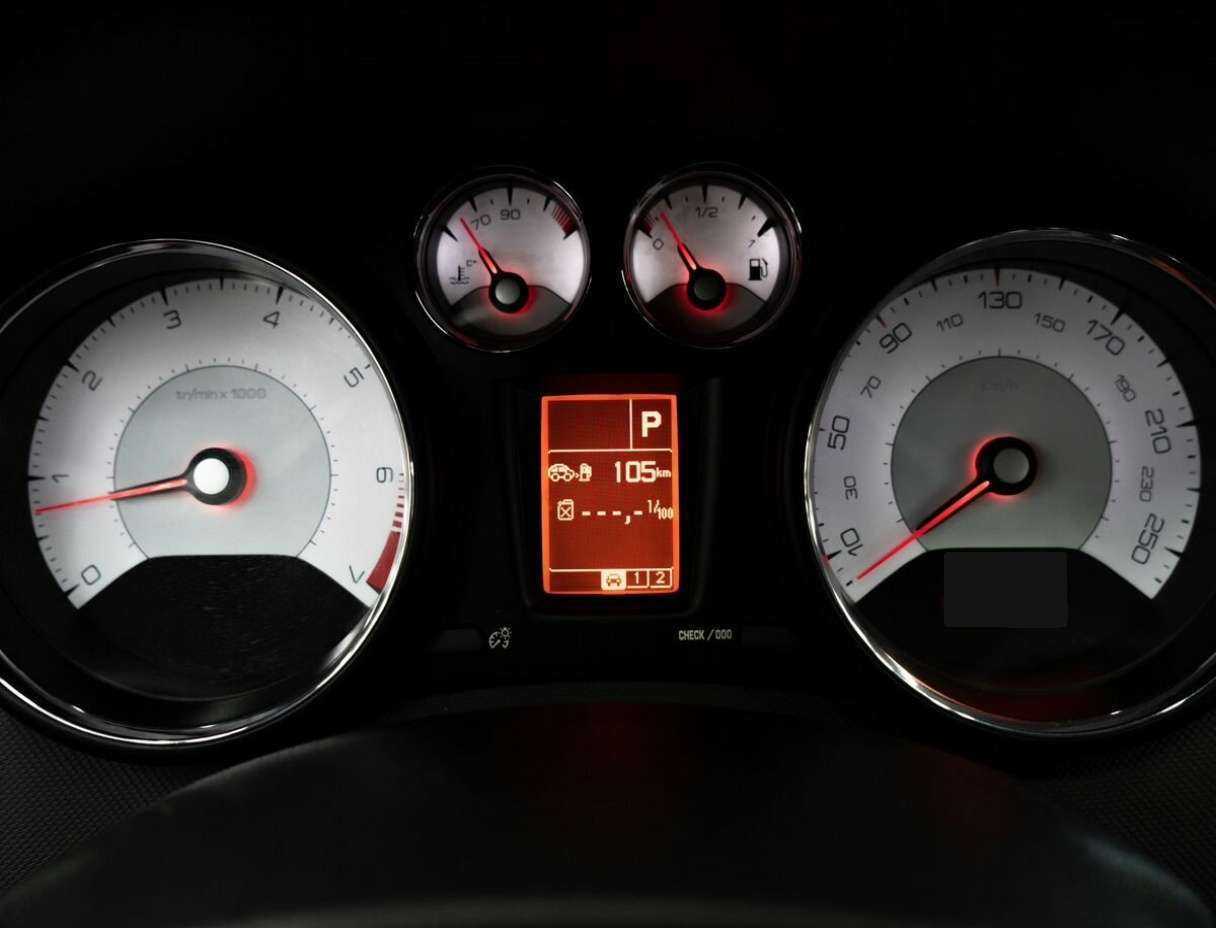 Купить Peugeot 308, 2011, 159 653 км, фото №12