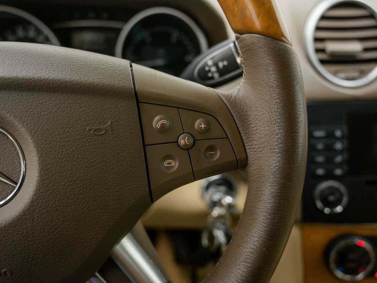 Купить Mercedes-Benz GL-Класс 320, 2008, 240 000 км, фото №19