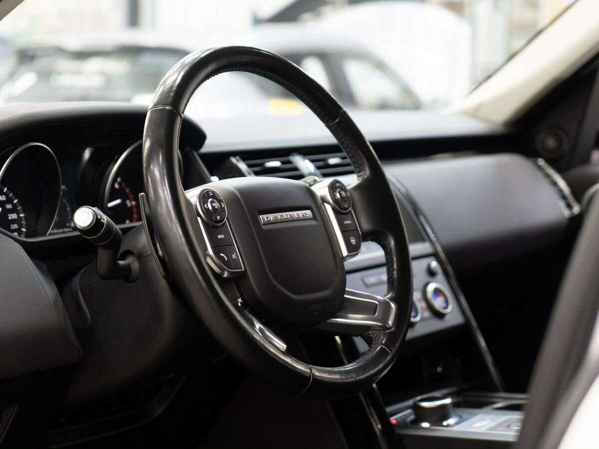 Купить Land Rover Discovery, 2018, 69 804 км, фото №5