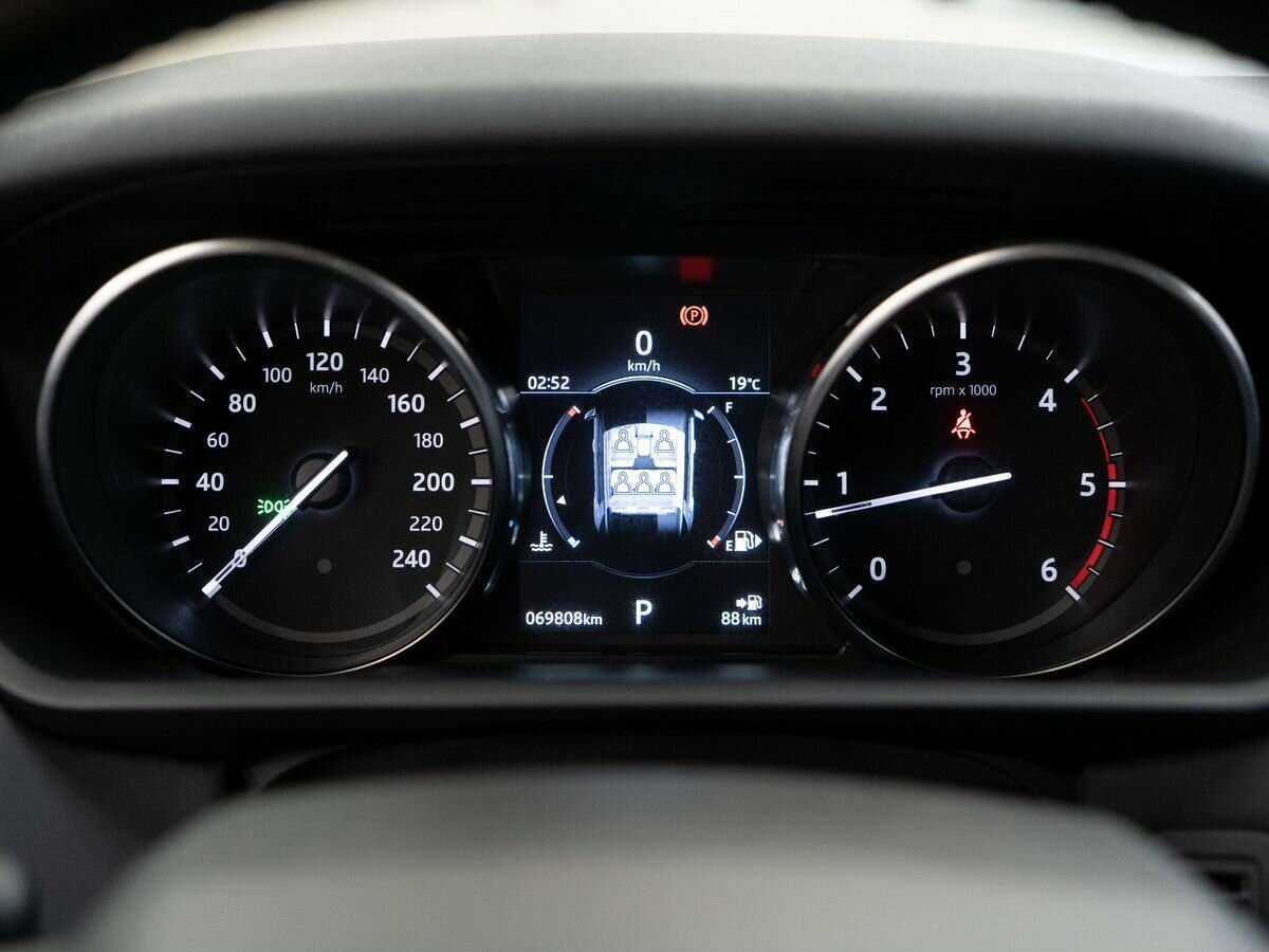 Купить Land Rover Discovery, 2018, 69 804 км, фото №11