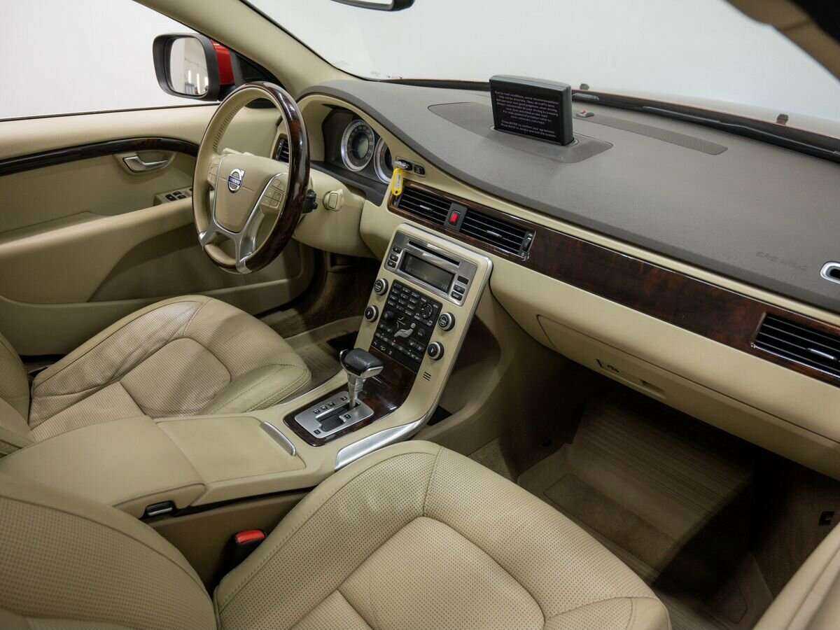 Купить Volvo XC70, 2011, 300 000 км, фото №11