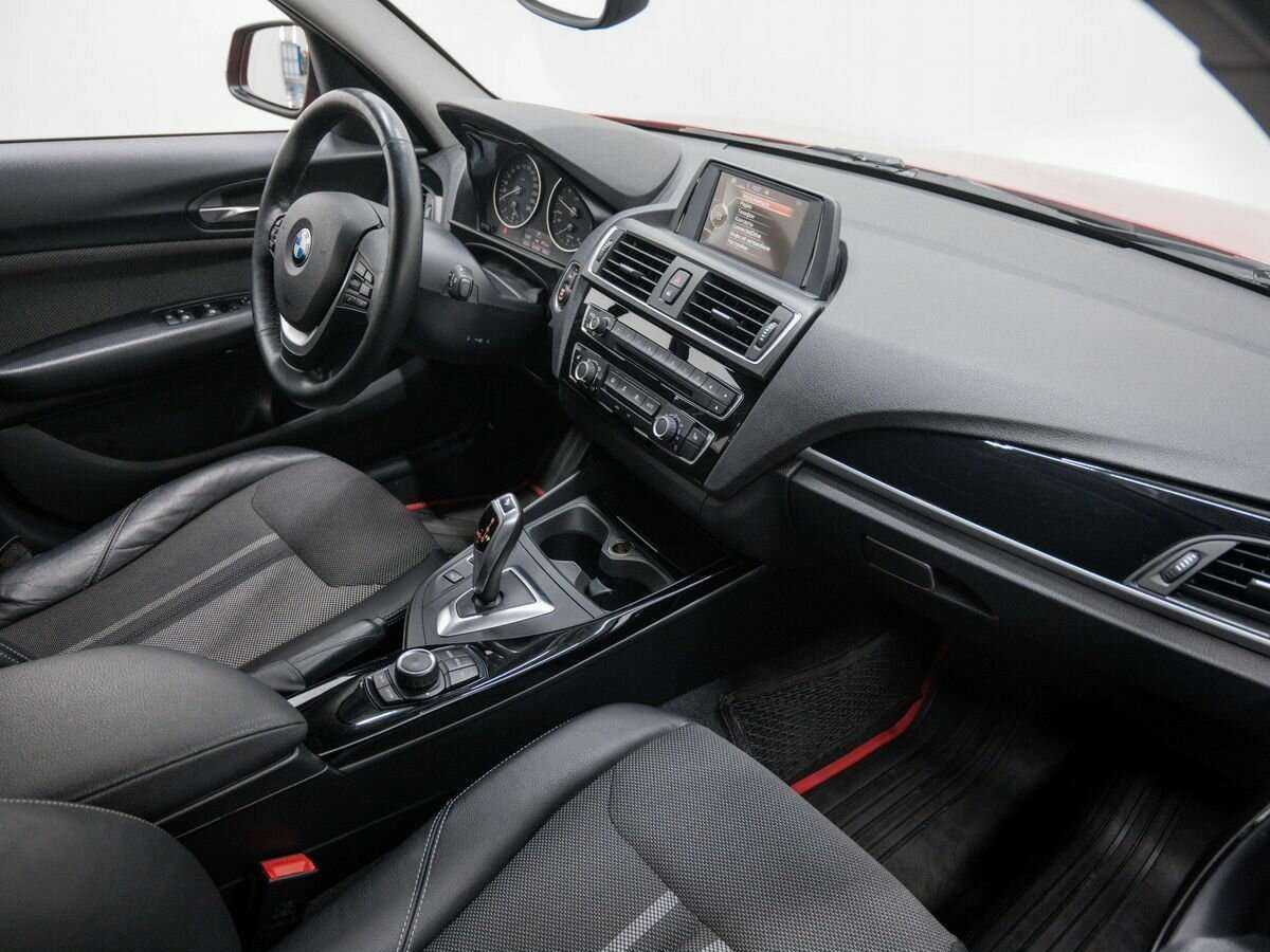 Купить BMW 1 серии 118i, 2016, 121 000 км, фото №7