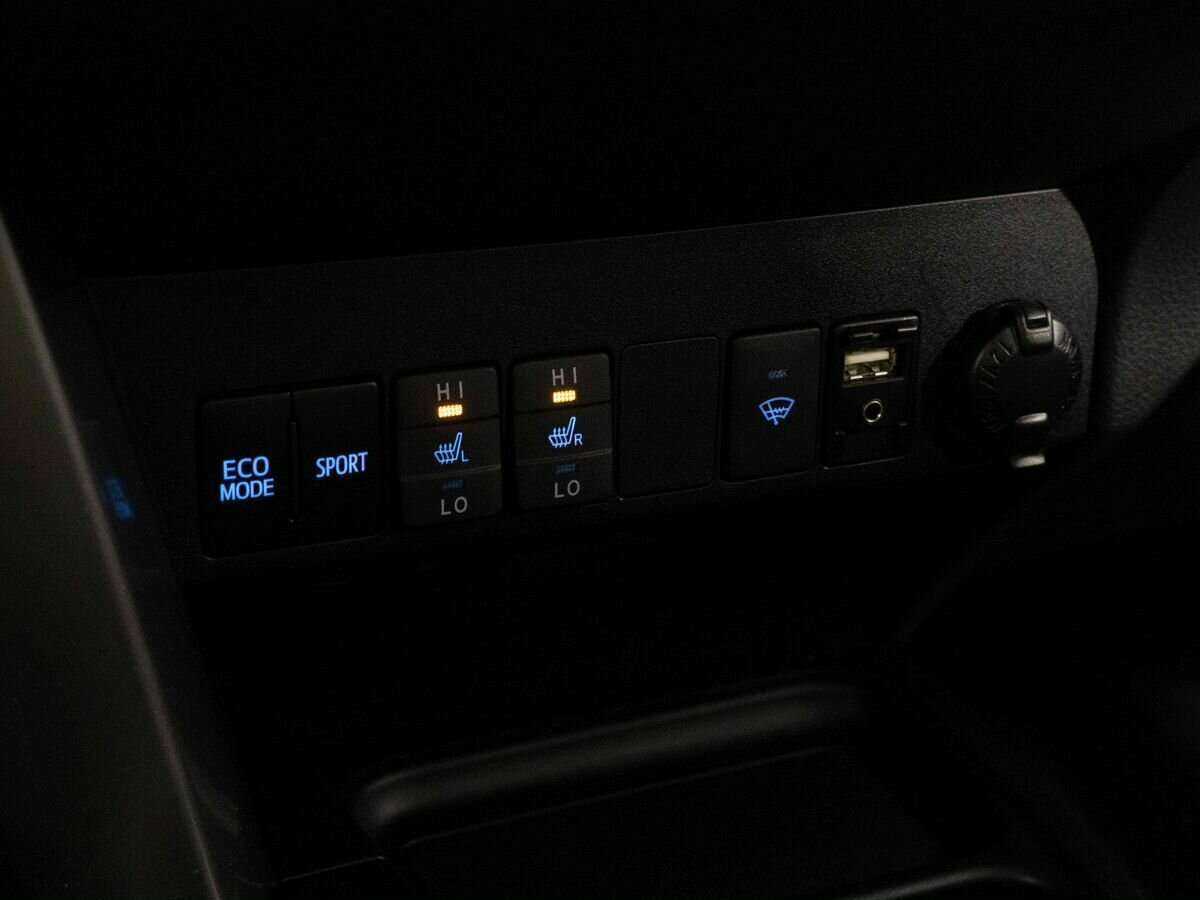 Купить Toyota RAV4, 2018, 46 500 км, фото №23