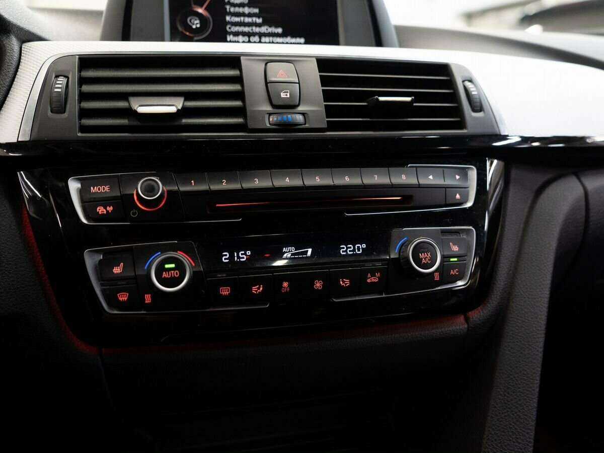 Купить BMW 3 серии 320i xDrive, 2016, 110 000 км, фото №14