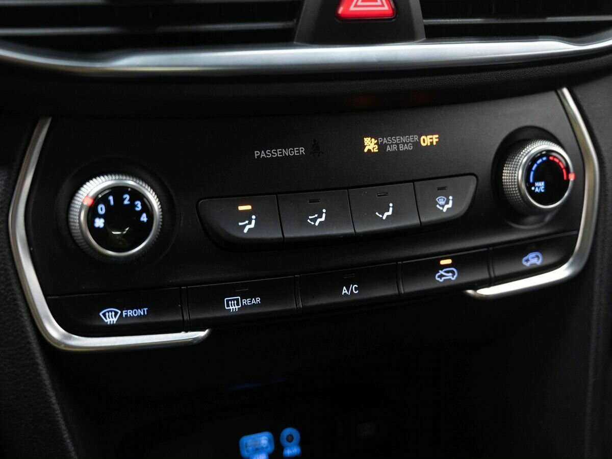 Купить Hyundai Santa Fe, 2019, 106 819 км, фото №19