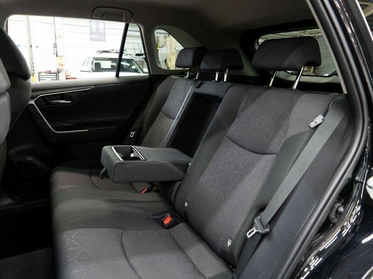 Купить Toyota RAV4, 2019, 47 000 км, фото №7