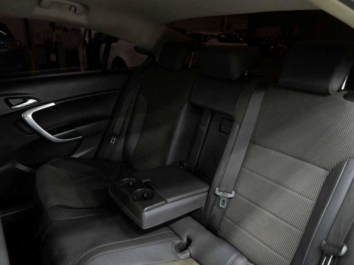 Купить Opel Insignia, 2011, 214 000 км, фото №7