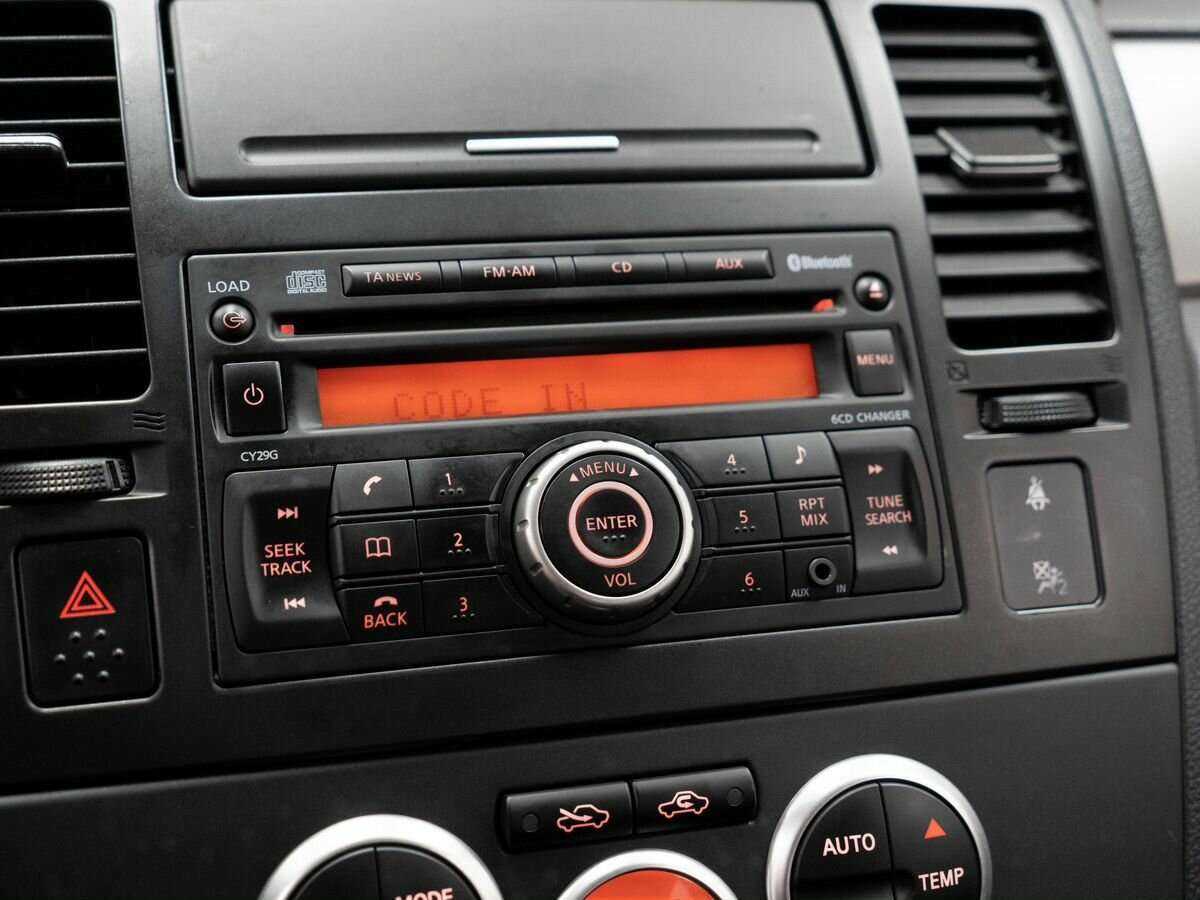 Купить Nissan Tiida, 2011, 75 847 км, фото №13