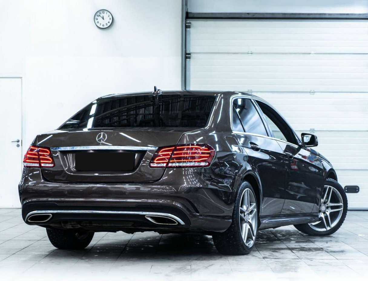 Mercedes-Benz E-Класс